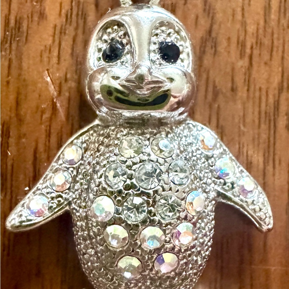 Swarovski Crystal Penguin Pendant - Height 1 5/8